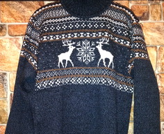 Купить свитер с оленями в интернет-магазине